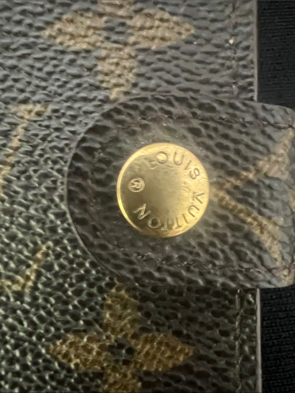 Authentic Louis Vuitton Monogram Card Holder - Picture 11 of 11